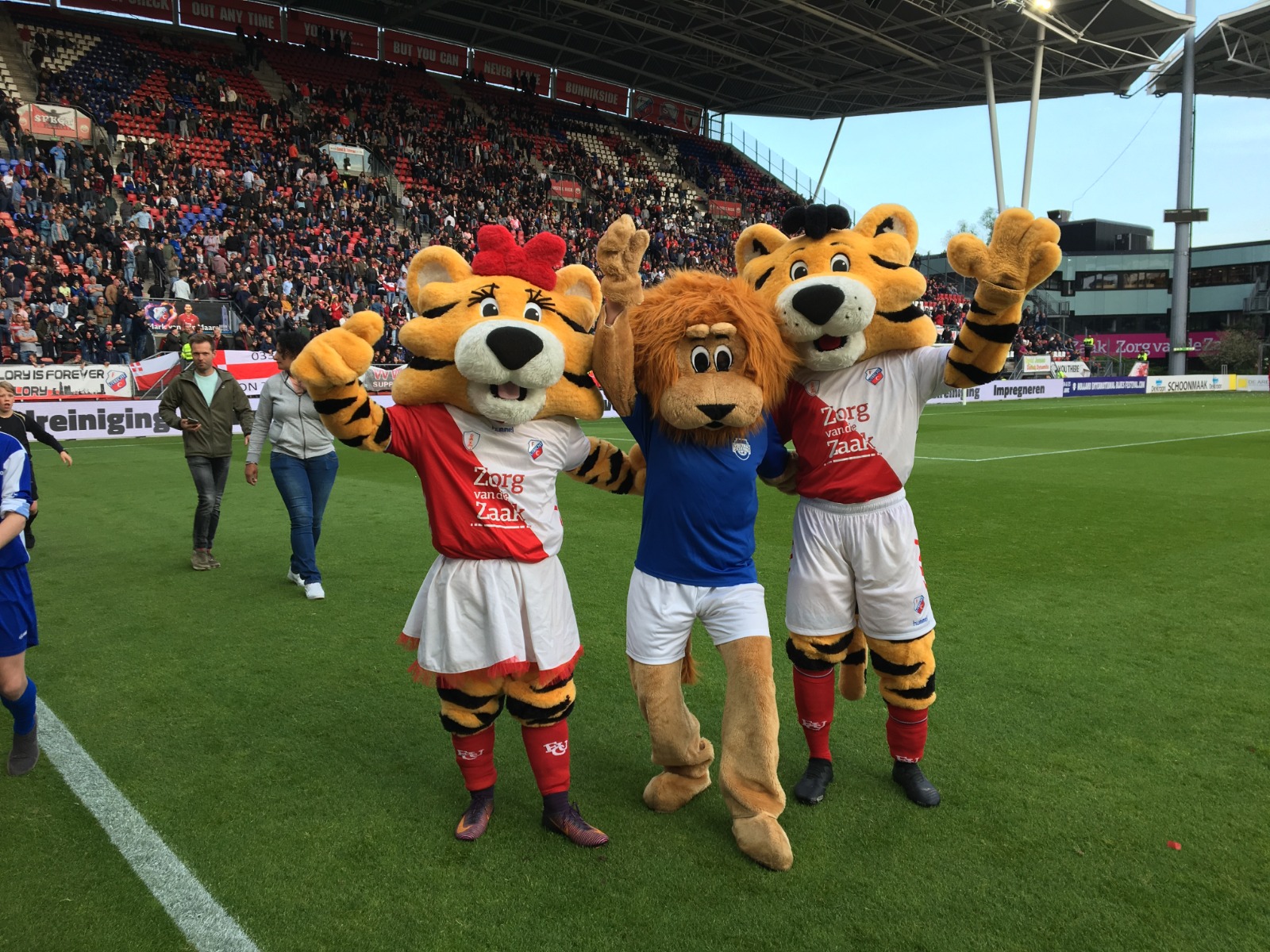 Wie Wint Het Nk Voetbal Mascotte Battle 2019 Fox Sports Eredivisie Voetbalfestival Jaarbeurs Utrecht